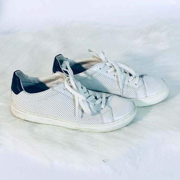 Geox perforated White Leather Sneakers - Picture 1 of 4